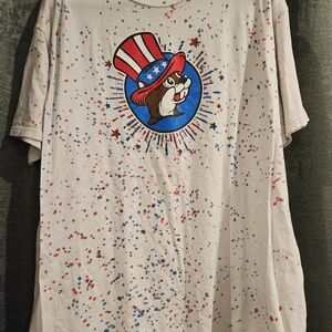 Buc-Ees Shirt With Patriotic Colors